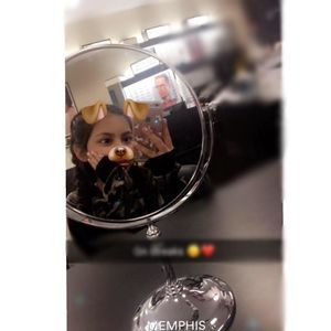 Meet your Posher, Reyna